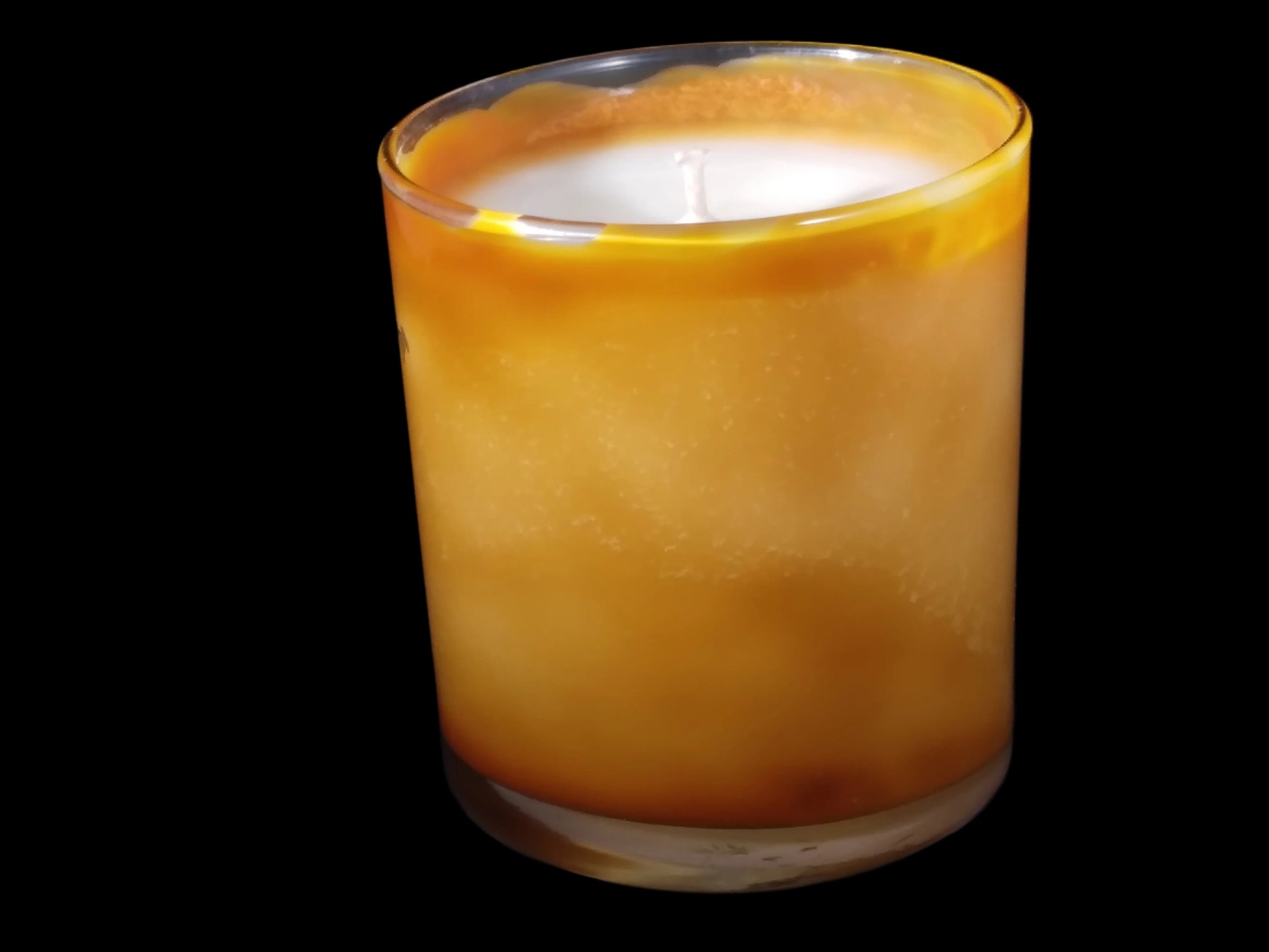 Swirled Bourbon Vanilla Candle Showing Swirl Pattern